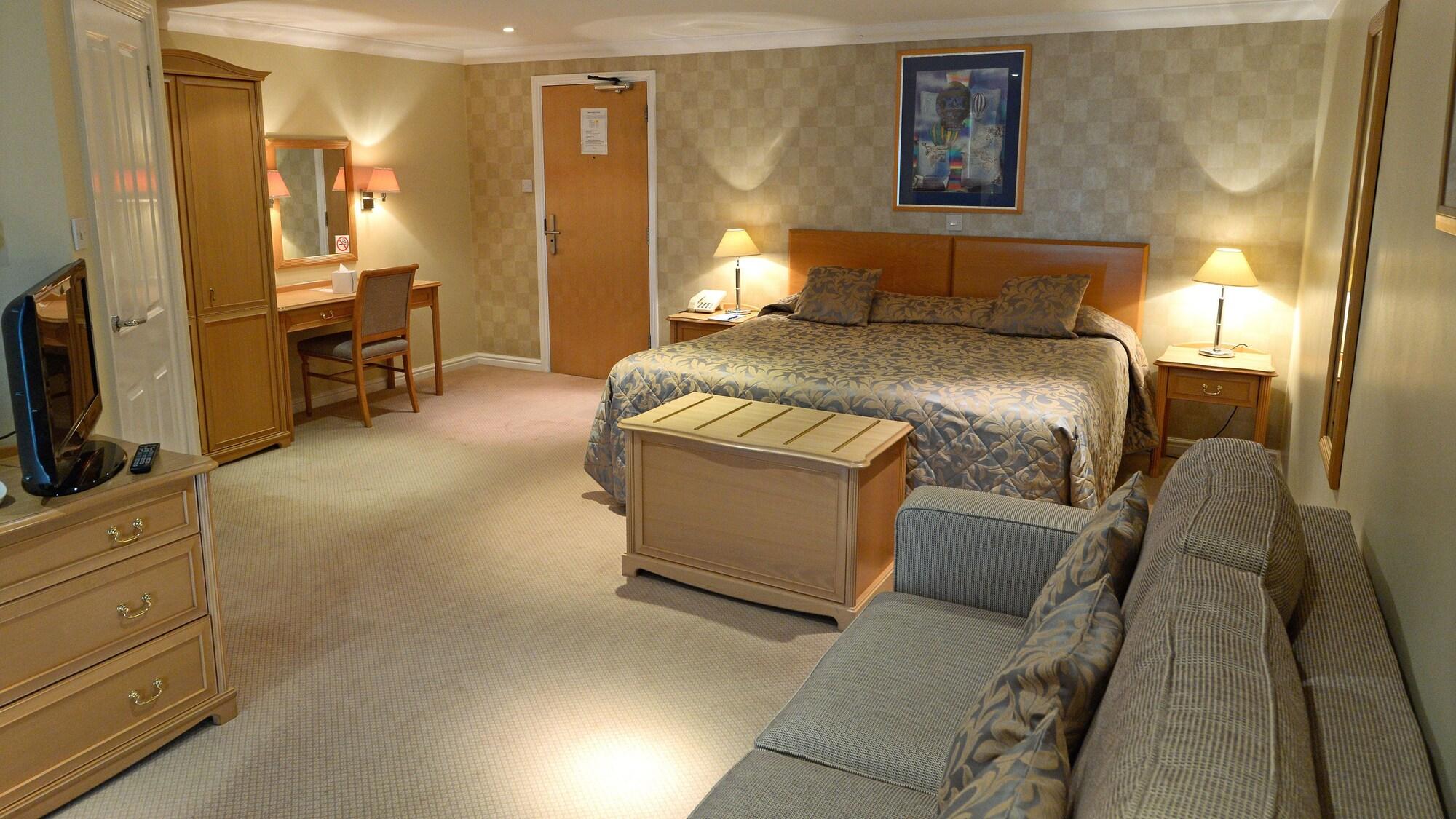 Park Farm Hotel And Leisure Hethersett  외부 사진